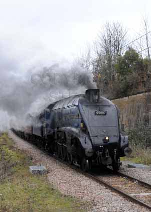 Purchase photo of 60007 SIR NIGEL GRESLEY at London - New Southgate